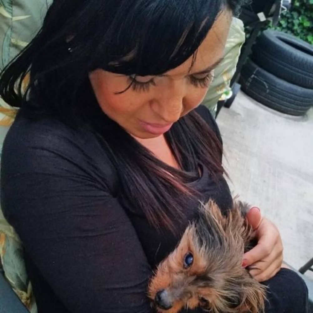 Meet your Posher, Victoria